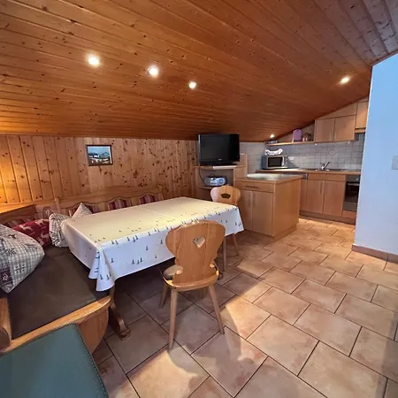 Апартаменты Haus Nelsen Динтен-ам-Хохкёниг